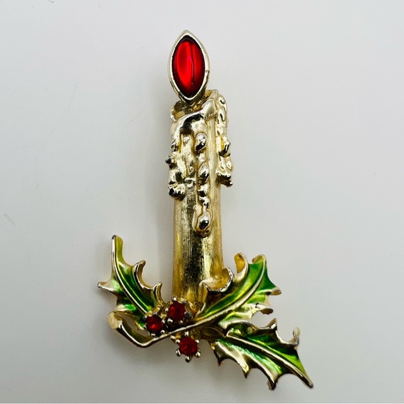 Vintage Tancer II Christmas Candle Brooch Pin Holly & Rhinestone Berries - Picture 1 of 2